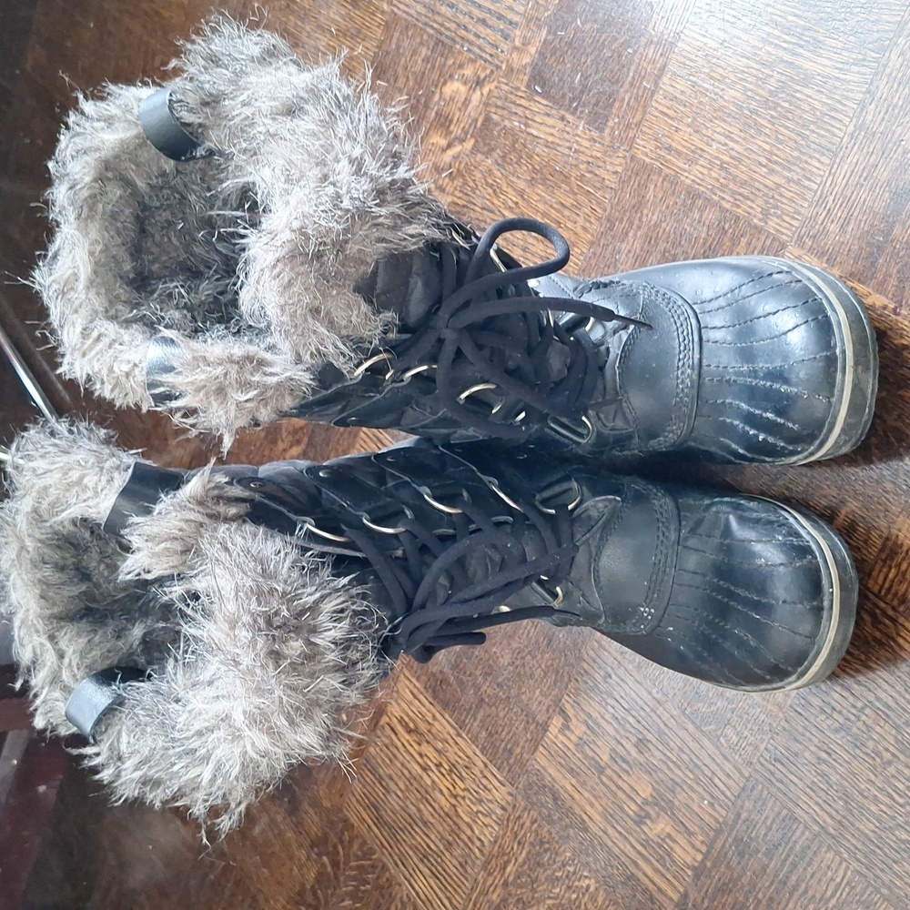 Sorel waterproof boots